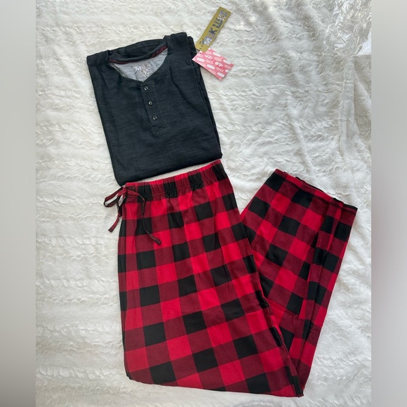 Muk Luks Other - The Original Muk Luke Red Buffalo Check Men’s Pajama Set